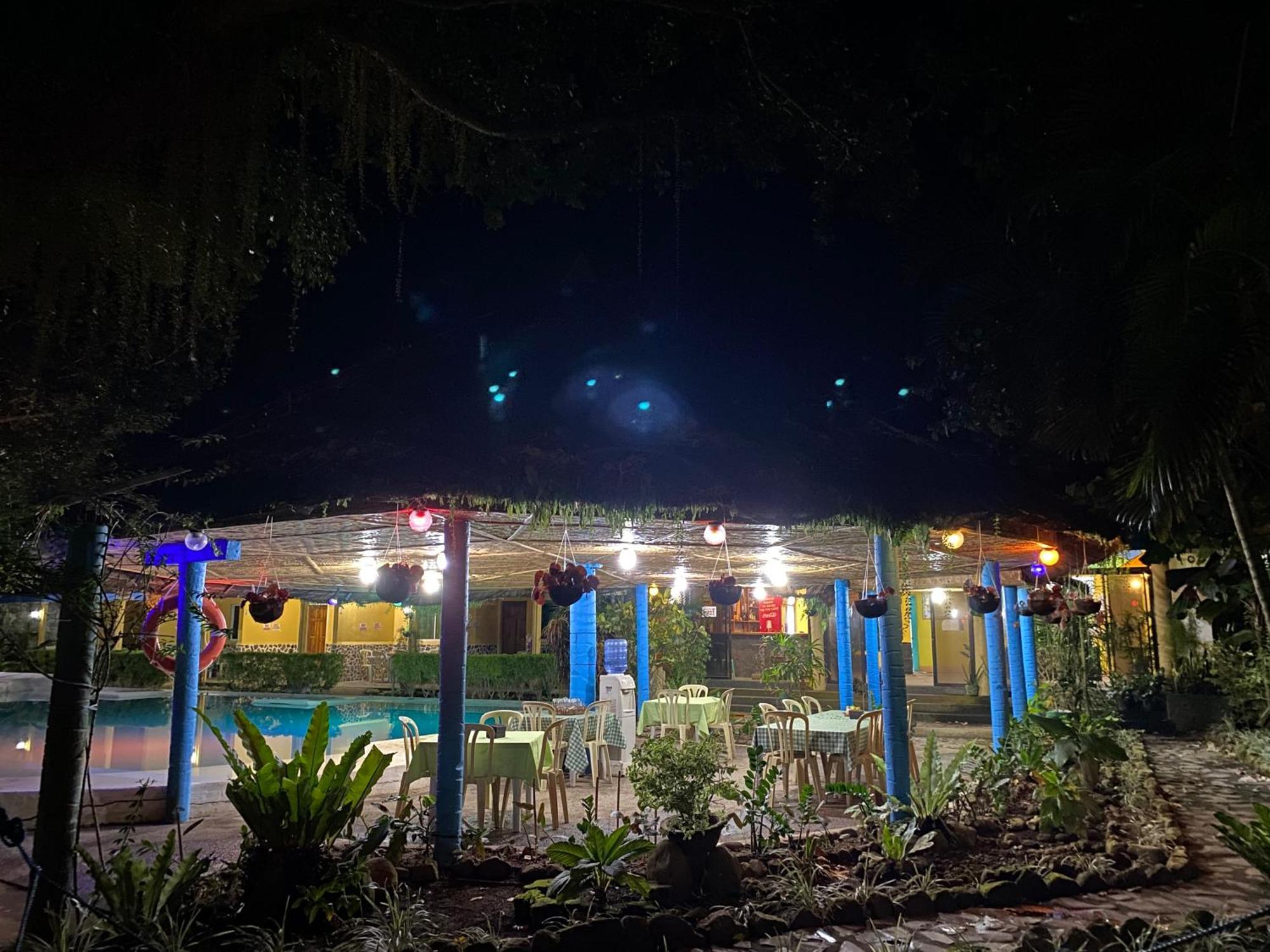 Camiguin Island Golden Sunset Beach Club Mambajao Bagian luar foto