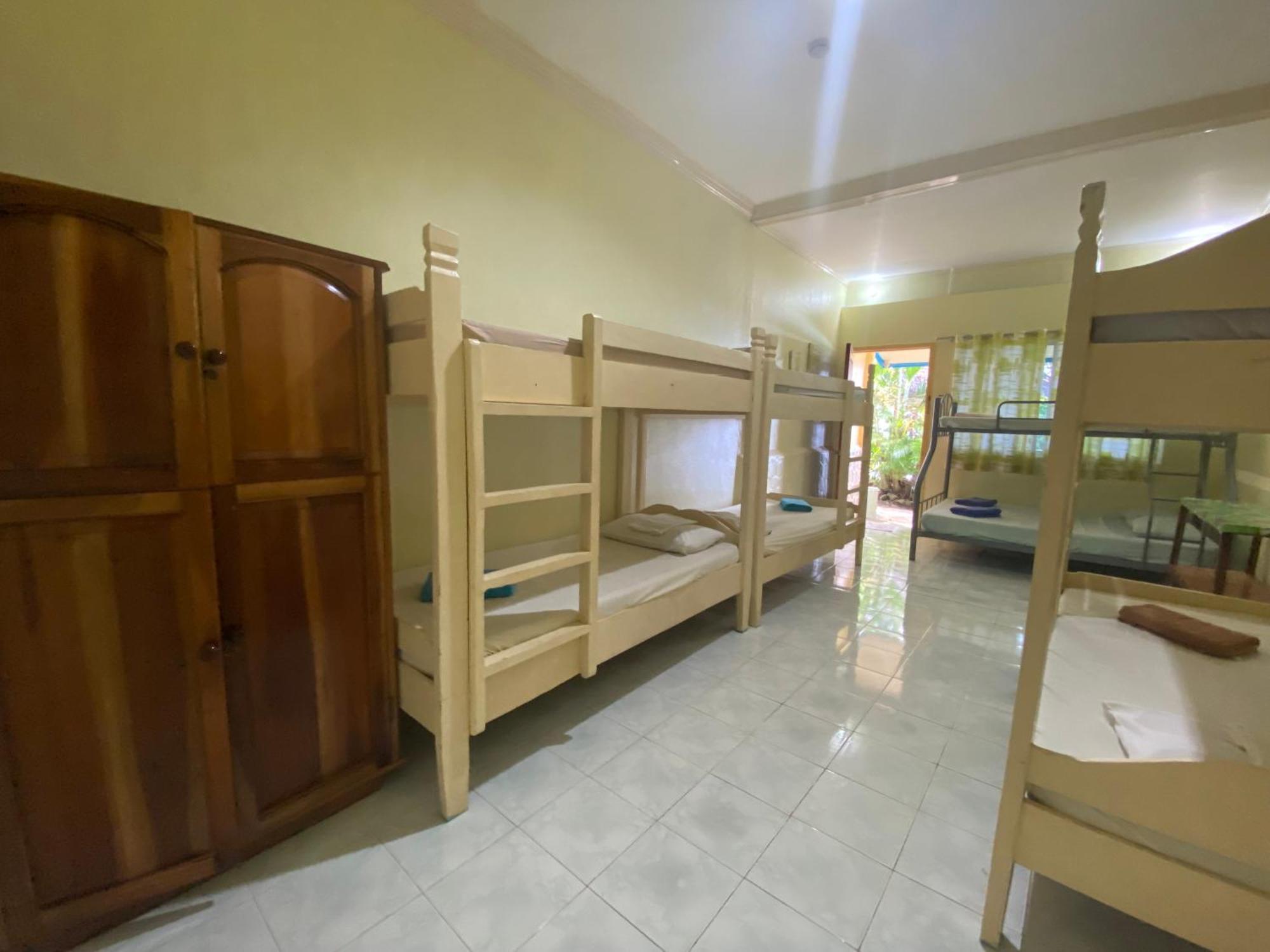 Camiguin Island Golden Sunset Beach Club Mambajao Bagian luar foto