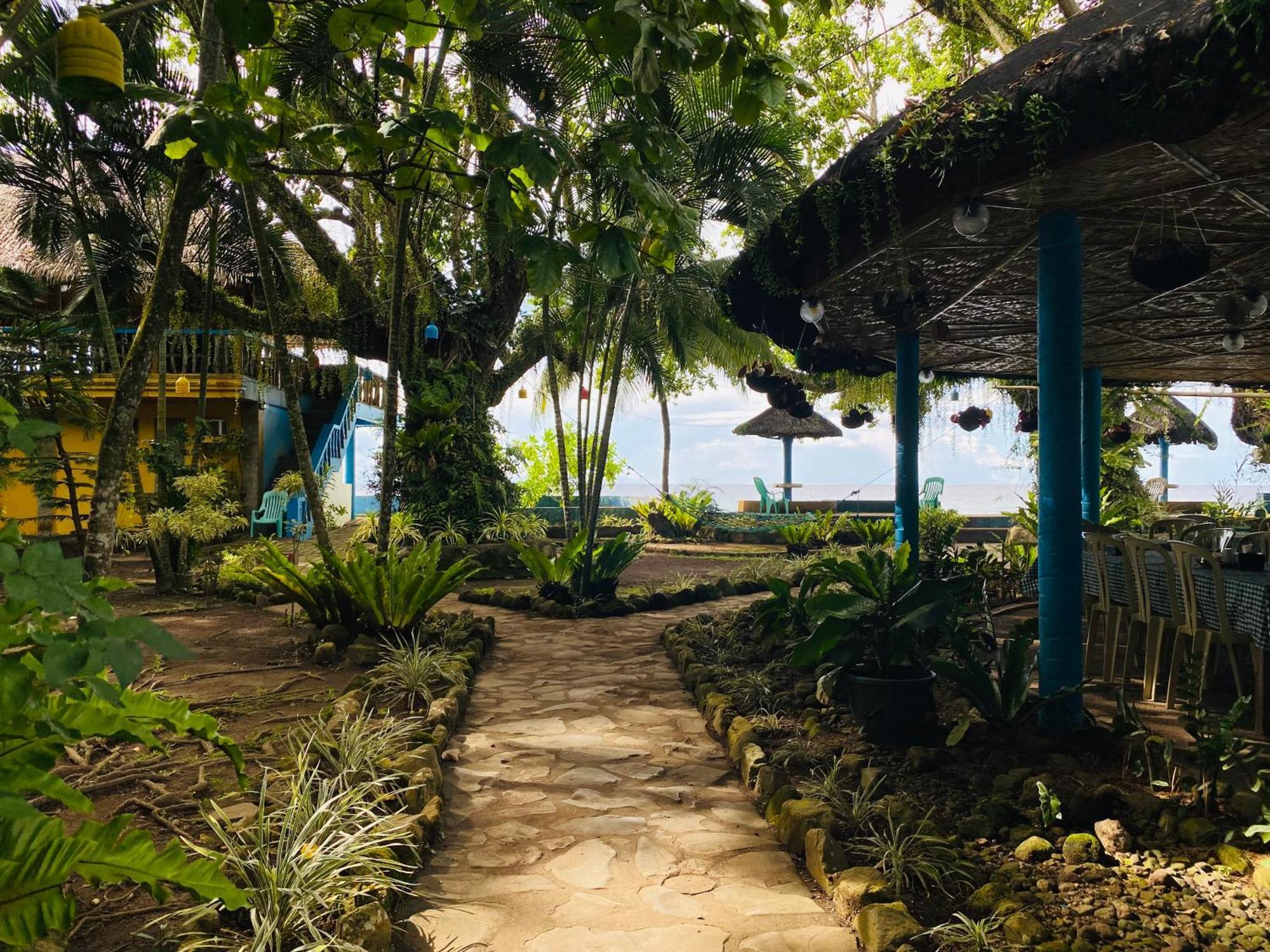 Camiguin Island Golden Sunset Beach Club Mambajao Bagian luar foto
