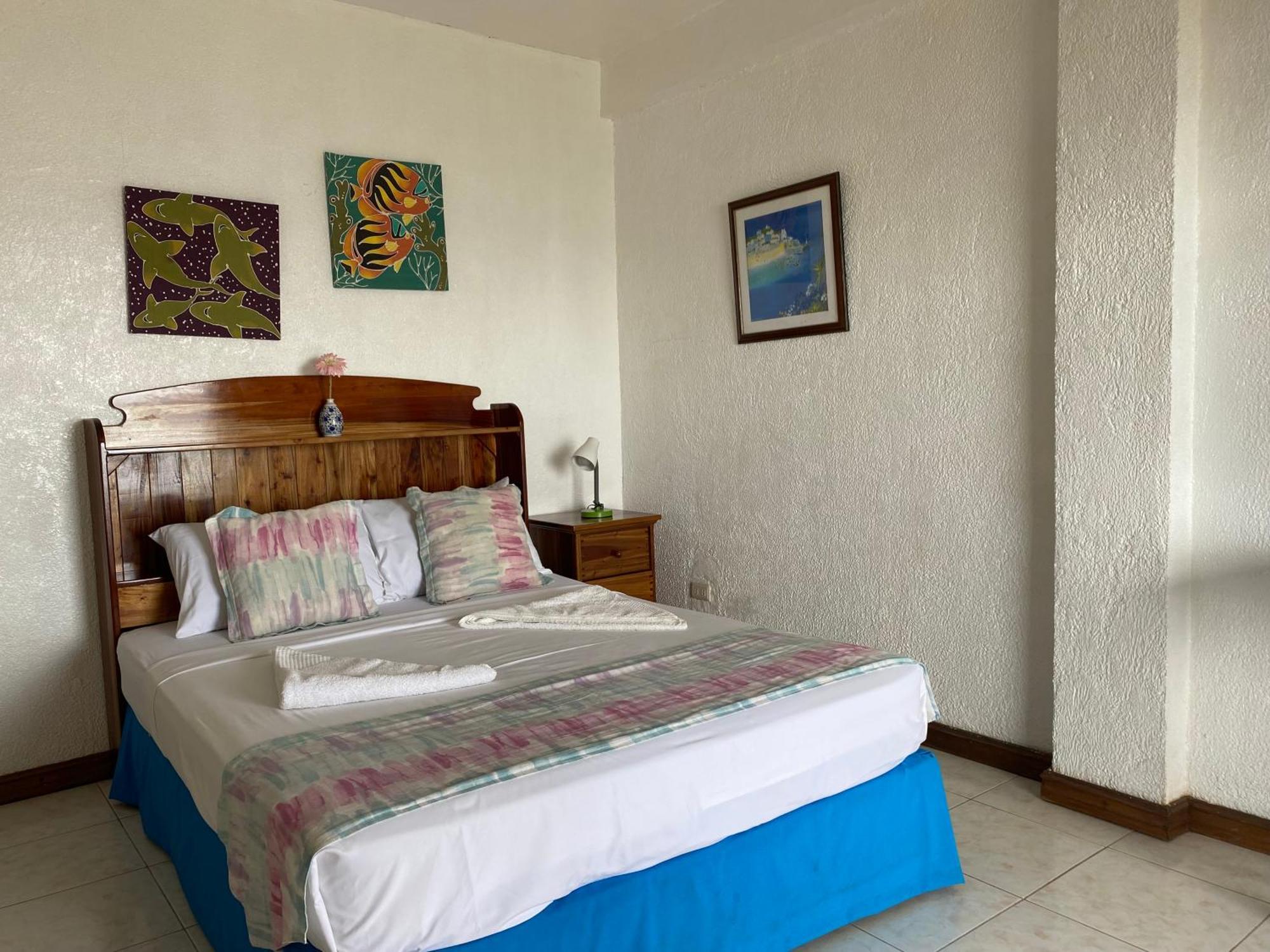 Camiguin Island Golden Sunset Beach Club Mambajao Bagian luar foto
