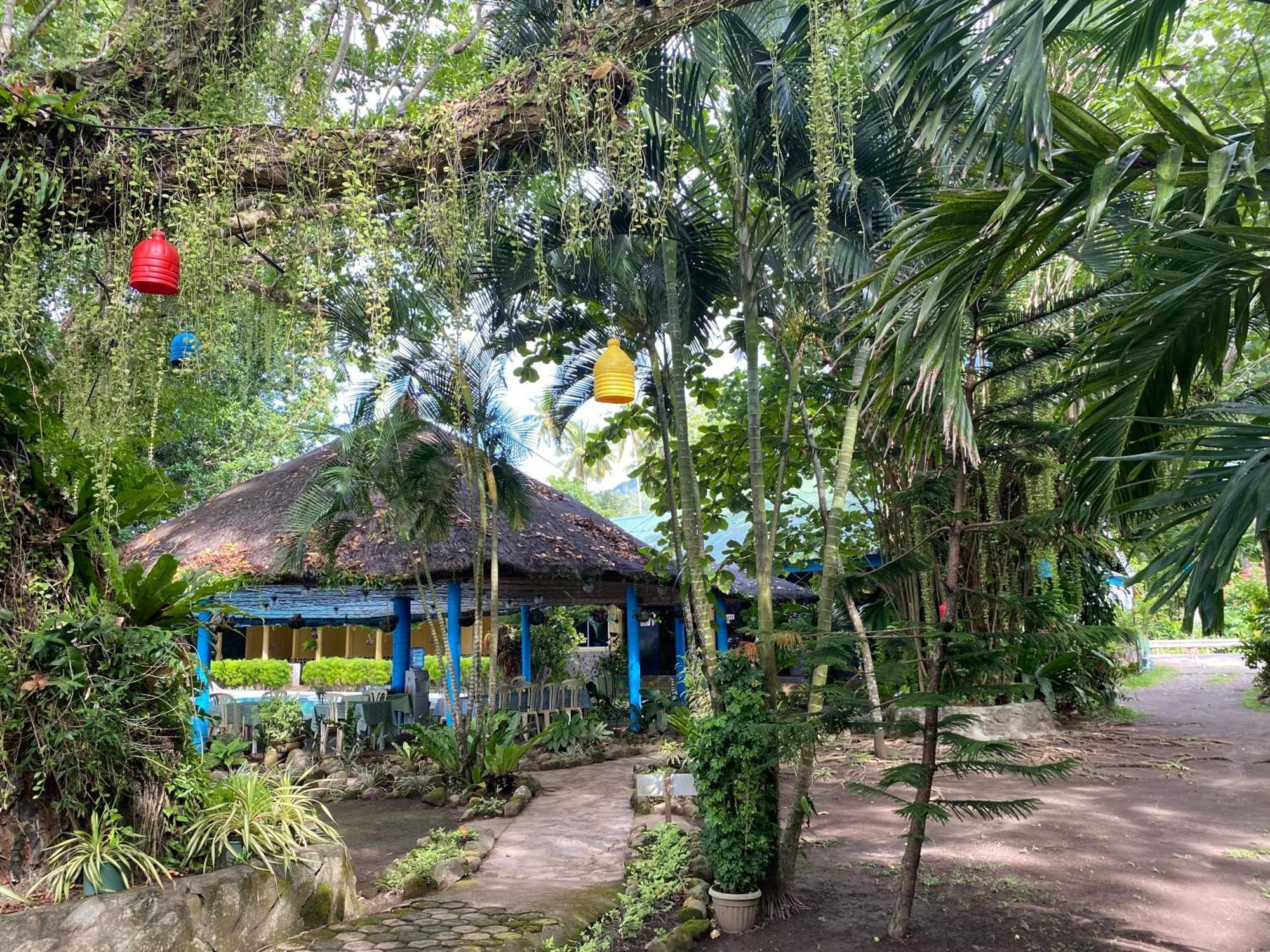 Camiguin Island Golden Sunset Beach Club Mambajao Bagian luar foto